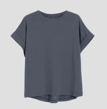 Modernes Minimalistisches Top